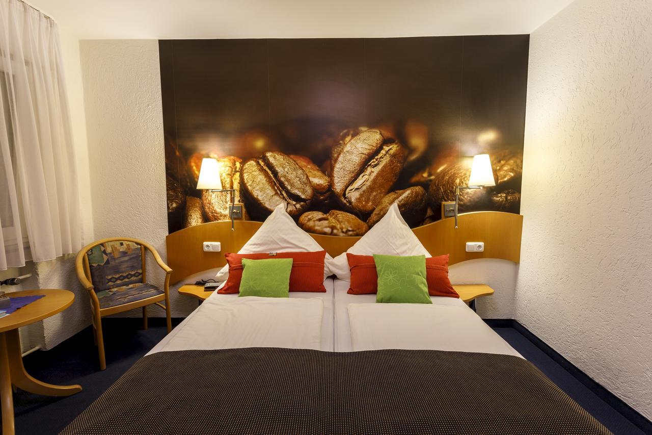 Hotel Rheingold Гернсхайм Экстерьер фото